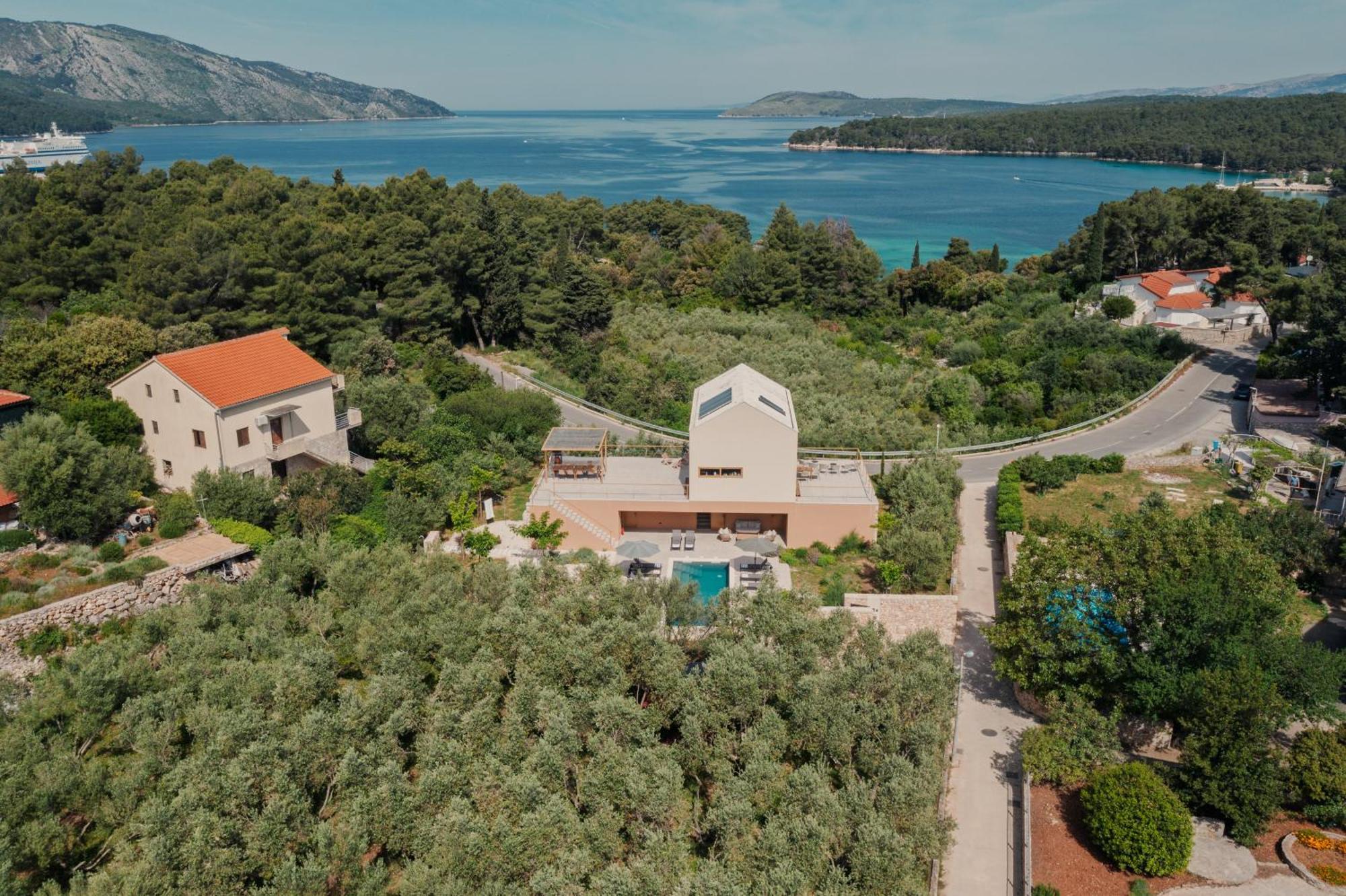 Nine Olives Hvar *